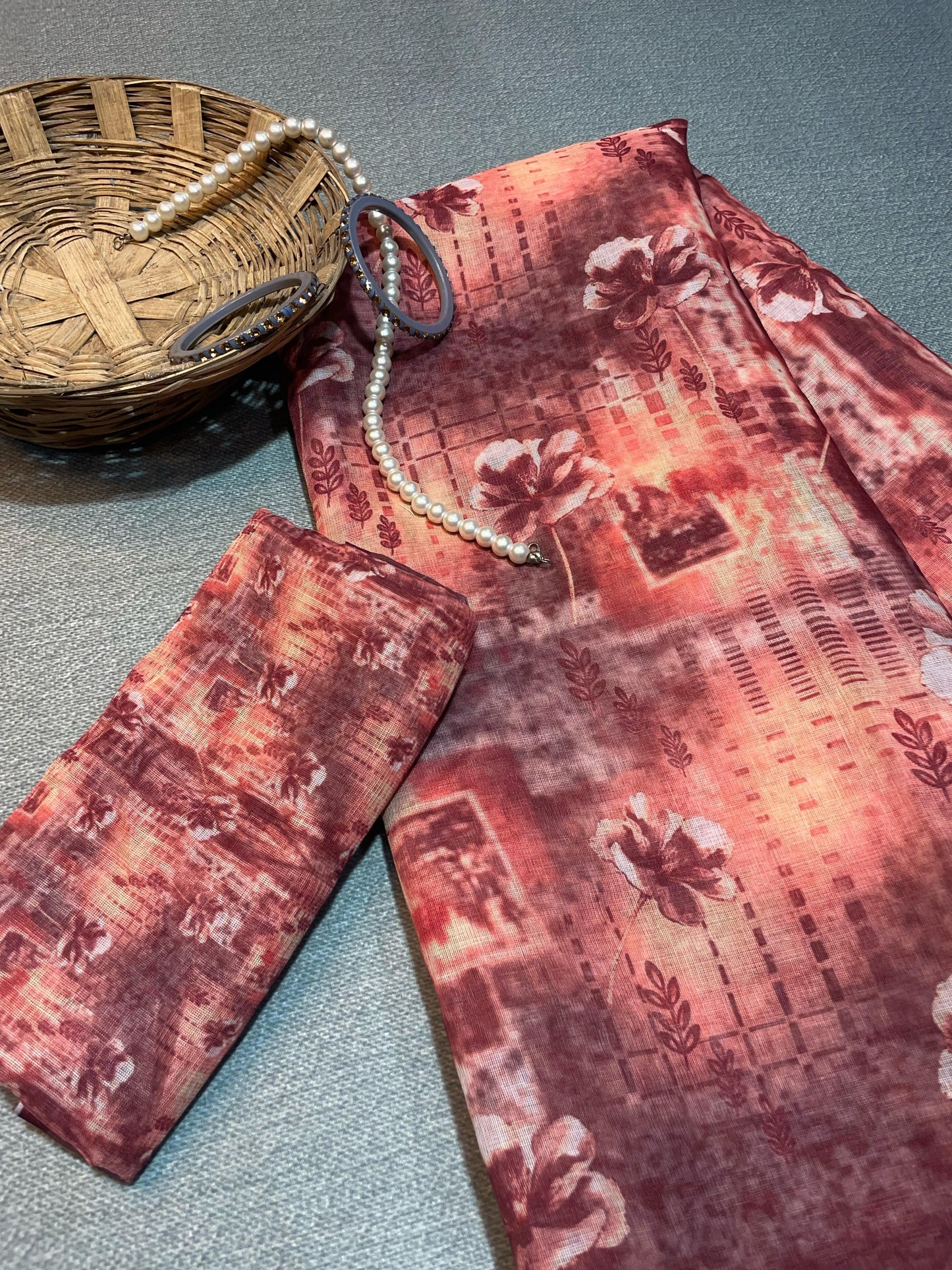 Arunari Cotton Linen Saree - wine & Rose Vale